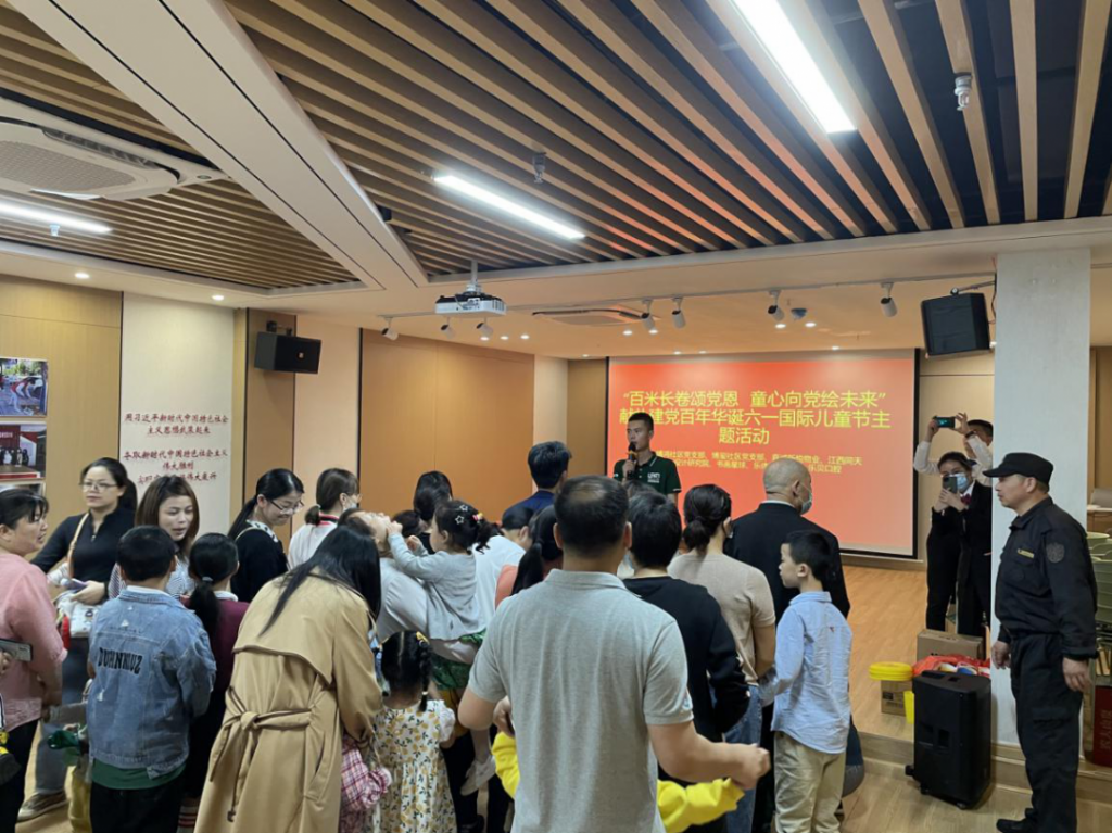 開心得冒泡！這場活動帶孩子們走進想象力的“快樂星球”