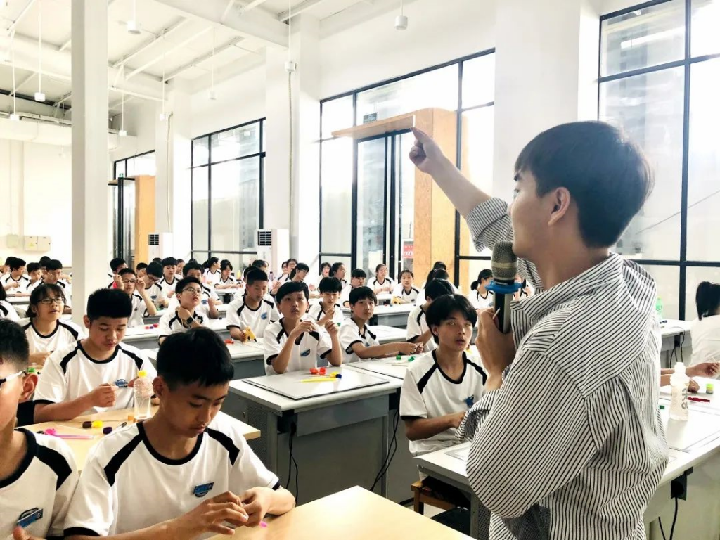 勇于開拓，才能走得更遠(yuǎn)！錦綸中學(xué)研學(xué)回顧
