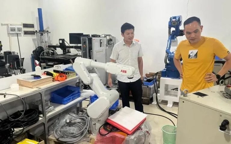 從零基礎(chǔ)快速入門！設(shè)計城助力人才跨向智能制造卓越工程師